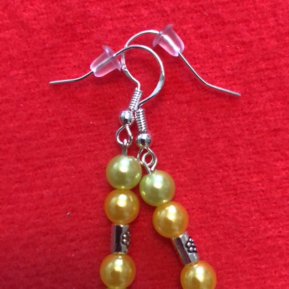 Mermaids 🧜‍♀️ “Shoulder Drop” Beaded Dangle Earrings. NWT, Handmade - Picture 5 of 7